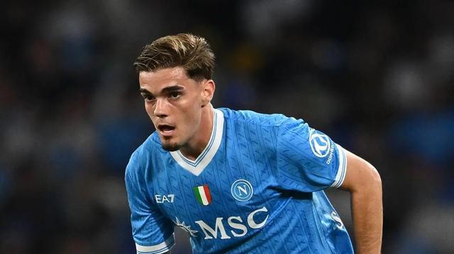 全市场：勒沃库森2500万欧追古铁雷斯，那不勒斯要价3000万欧